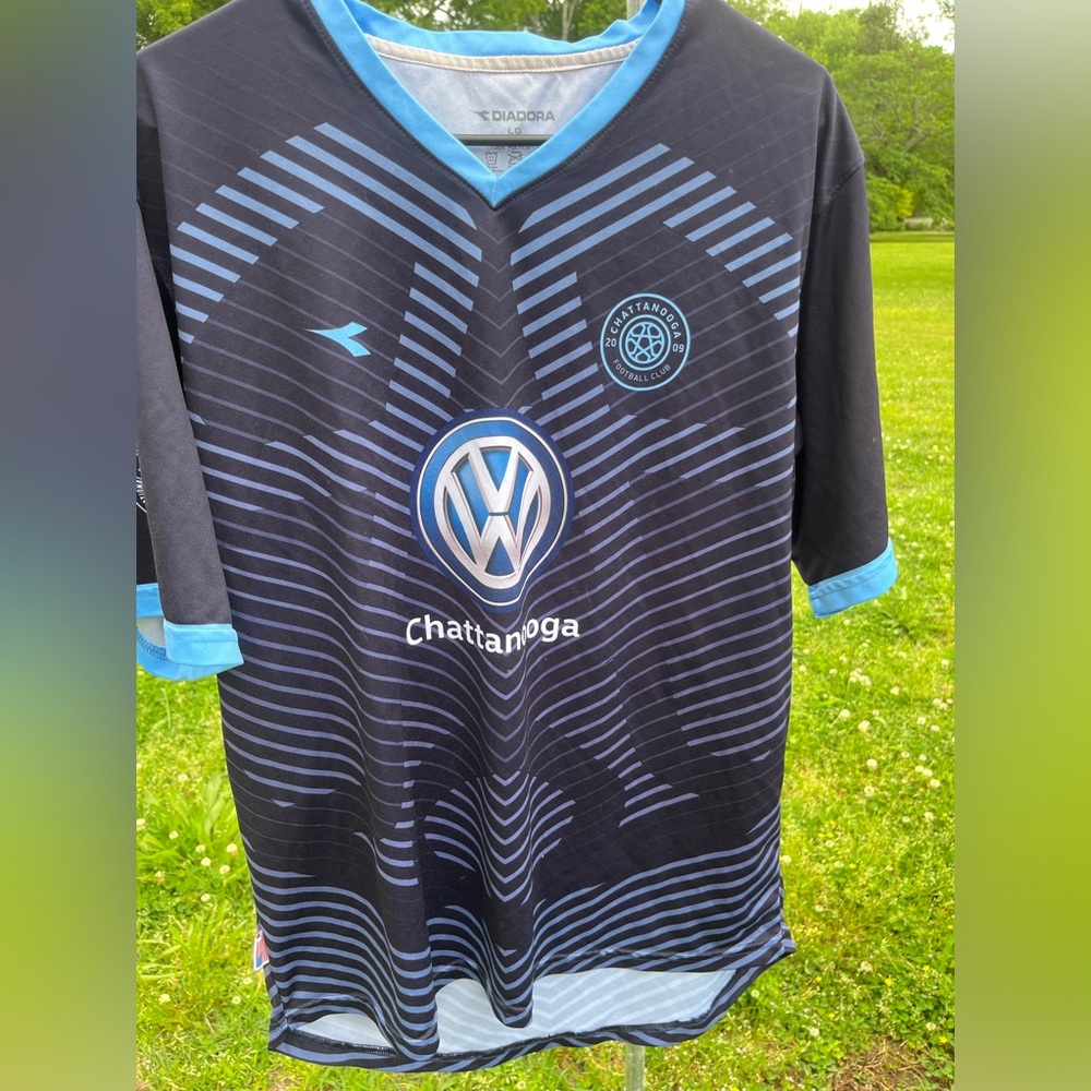 Vintage Chattanooga Football Club jersey size large